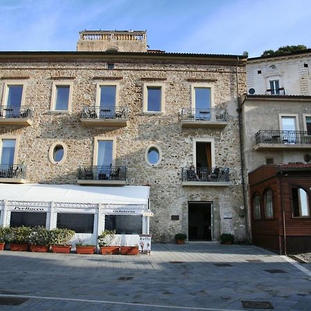 Palazzetto Florio 1810 Apartment Santa Maria di Castellabate Exterior photo